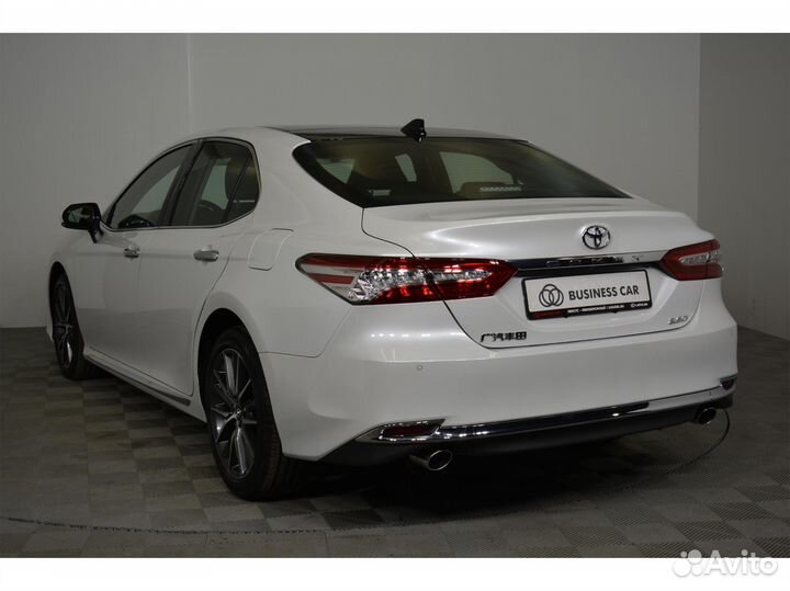 Toyota Camry 2.5 AT, 2023