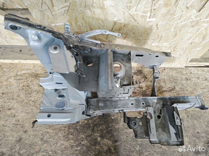 Лонжерон левый Renault Sandero 2