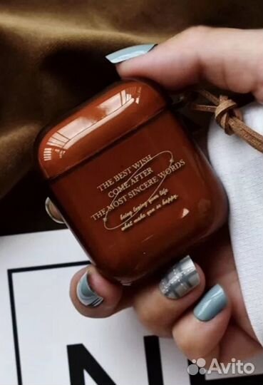 Потерян кейс от наушников