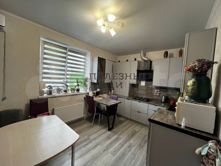 Таунхаус 93,2 м² на участке 4,5 сот.