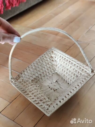 Корзина плетеная конфетница