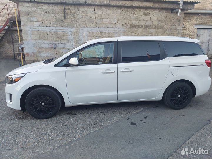 Kia Sedona 3.3 AT, 2017, 130 000 км