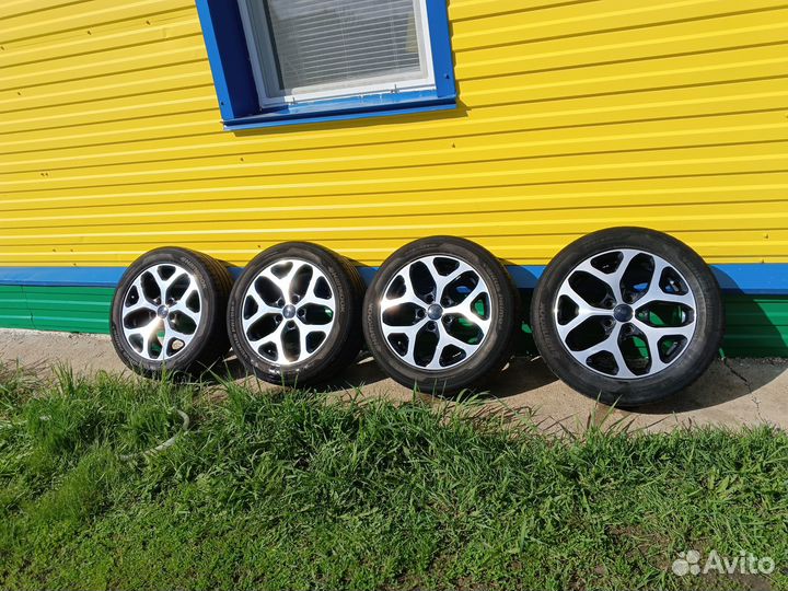 Продам летние колеса на R16 205/55