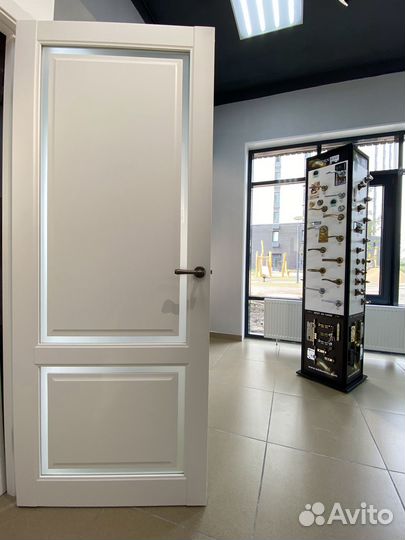 Дверь межкомнатная белая Albero классика в Тюмени