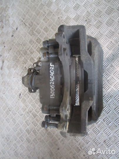 Суппорт передний Volvo 21487605