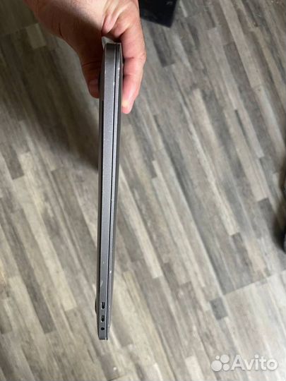 Macbook pro 15 2019 i9 512gb 16gb