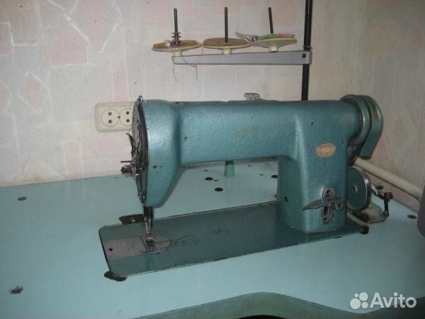 Швейная машина промышленная