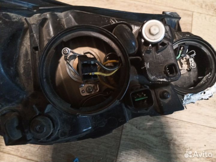 Фара правая hyundai Elantra HD