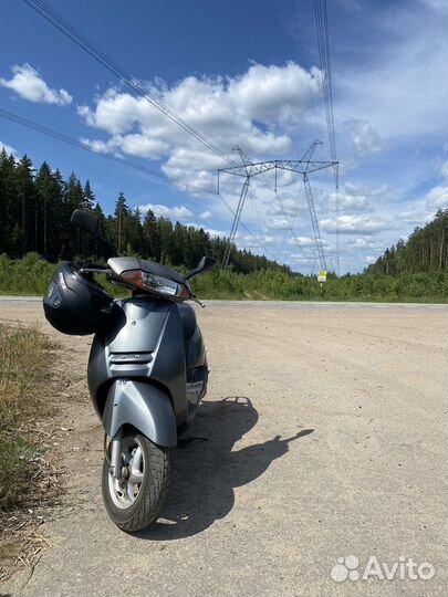 Honda lead 100