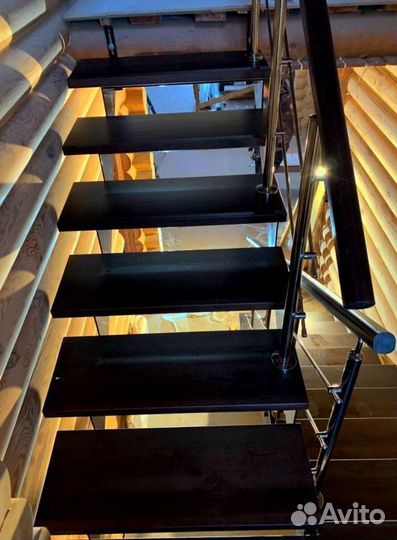 Лестница на монокосоуре