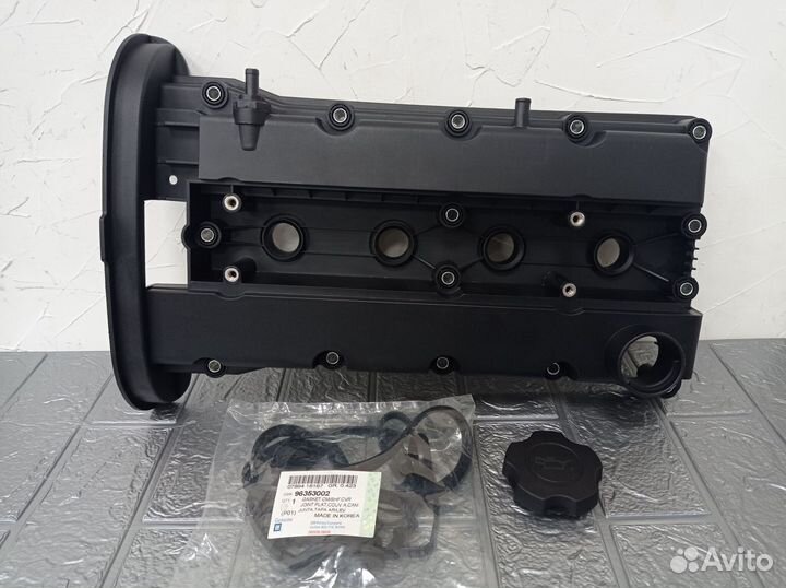 Крышка клапанов GM Chevrolet Cruze F16D3 оригинал