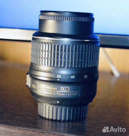 Объектив Nikon kit 18-55