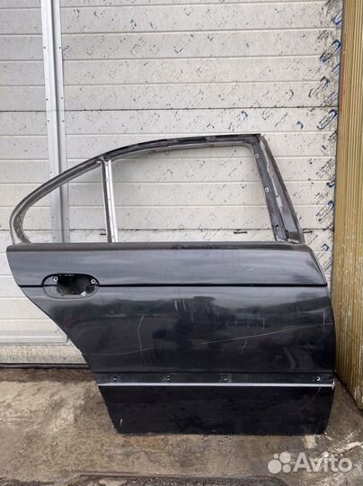 Дверь задняя правая bmw 5 e39