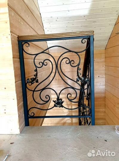 Лестница для загородного дома