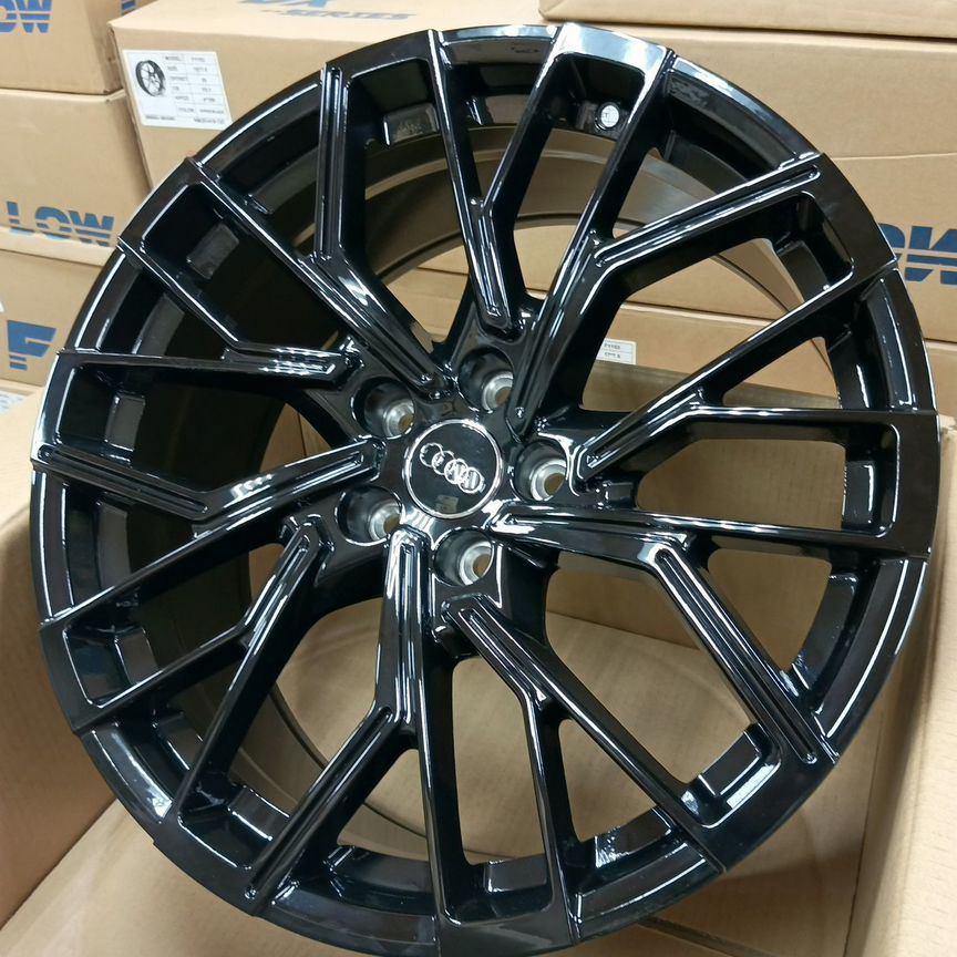 Литые диски Audi 8.5×R19 5×112