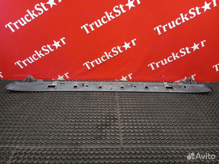 Решетка стеклоочистителя (Жабо) 2018 г. Daf XF106