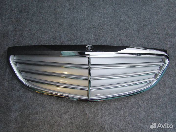 Решетка радиатора Mercedes W205 A2058801583