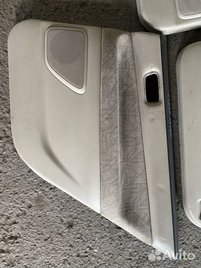 Обшивка дверей Toyota Vista Ardeo SV50