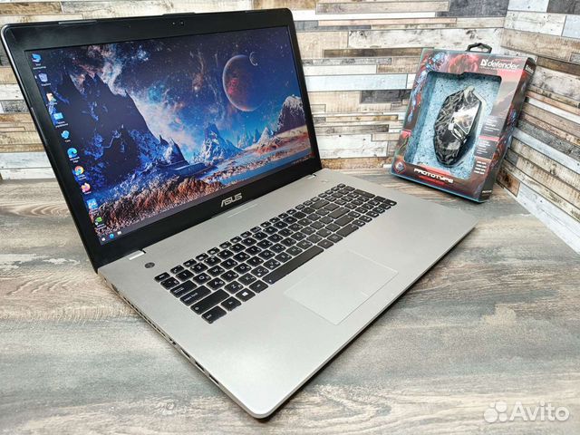Большой Asus 17 на i7/ GeForce 740m/ SSD+HDD