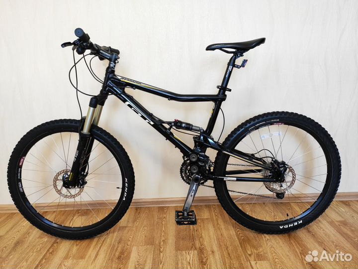 Велосипед GT 26