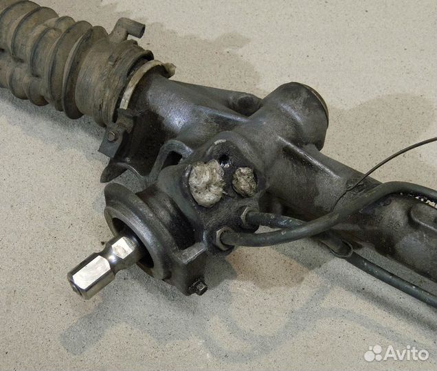 Рейка рулевая Ford Focus 1 (дефект крепления)