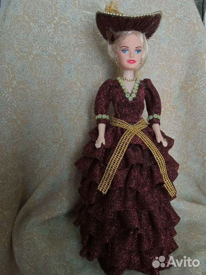 Кукла шкатулка