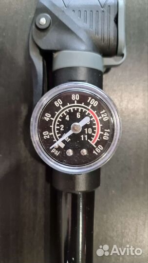 Насос велосипедный с манометром