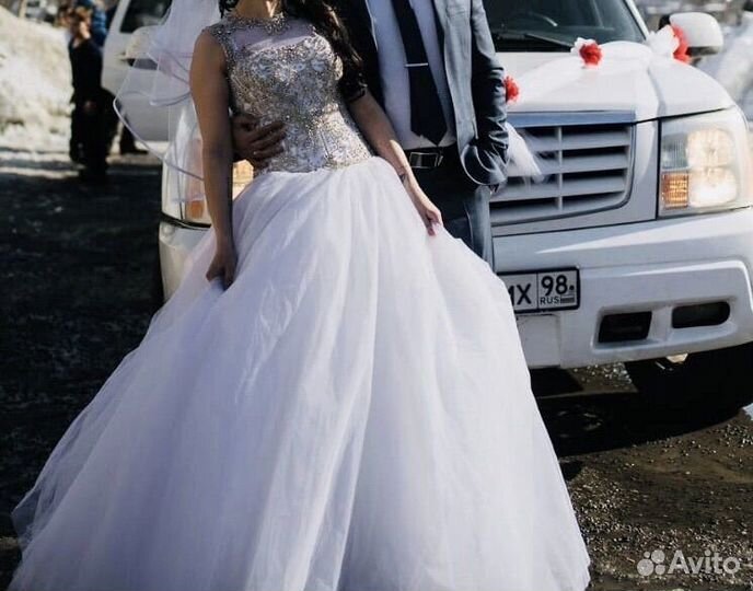 Свадебное платье 44 46
