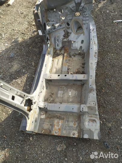 Четверть передняя левая Hyundai Solaris 2014