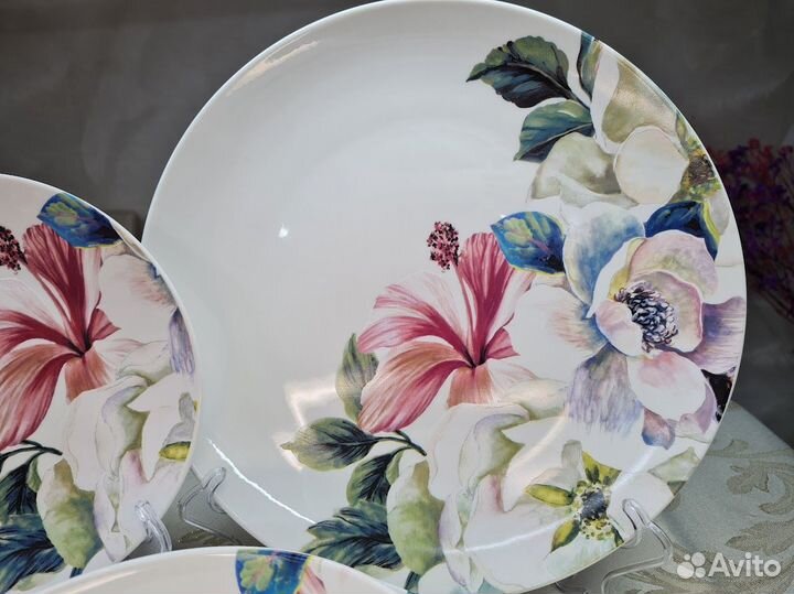 Тарелки серии Магнолия: суповые, обеденные, десерт