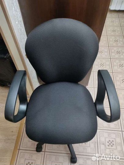 Компьютерное кресло