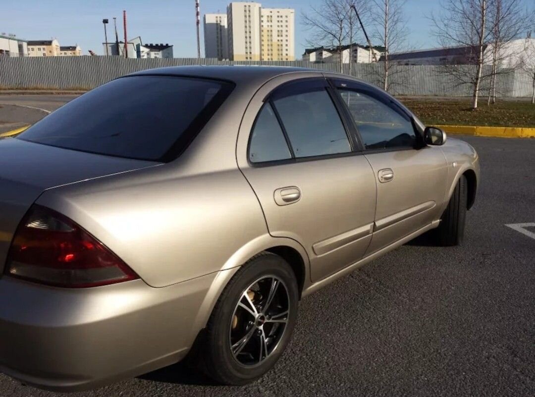 Nissan Almera Classic: фото владельца