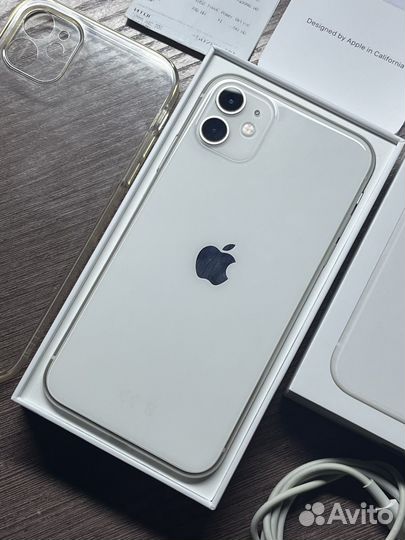iPhone 11, 64 ГБ