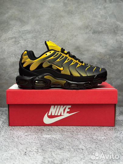 Кроссовки nike air max tn plus