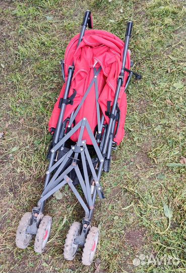 Прогулочная коляска трость