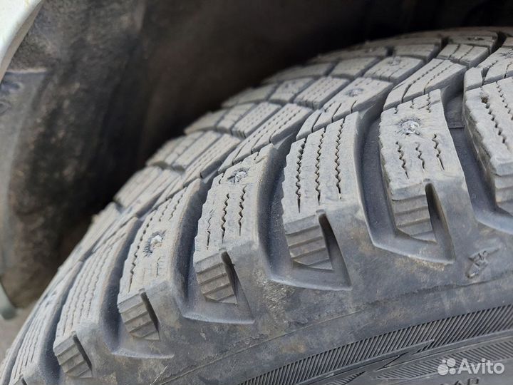 Goodyear UltraGrip Arctic 2 245/45 R18 100T