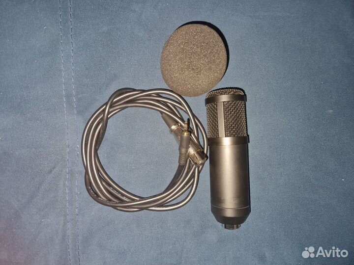 Студийный микрофон BM 800