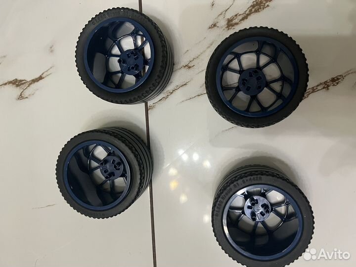 Lego technic bugatti 42083 новые колёса