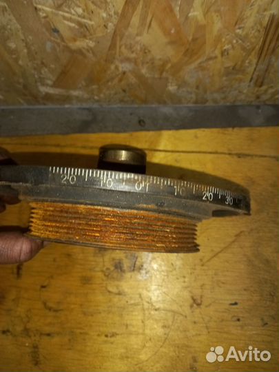 Шкиф коленвала MB sprinter 2.3 601ом