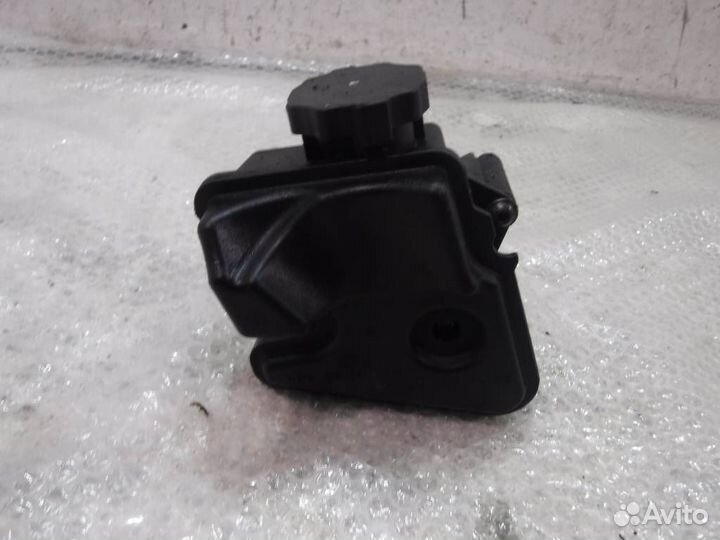 Бачок гидроусилителя