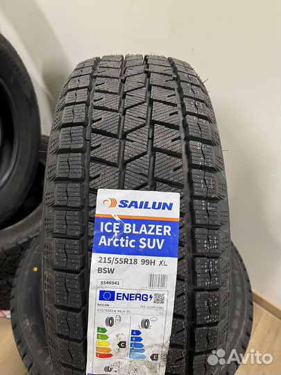 Sailun Ice Blazer Arctic SUV 215/55 R18