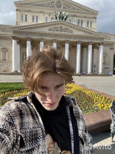 Преподаватель английского языка