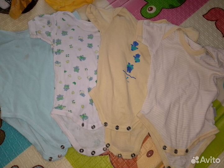Одежда для малыша пакетом бу 62 боди+комбинизоны