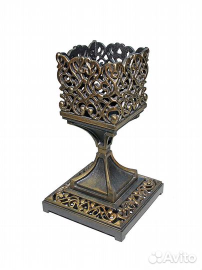 Подсвечник чугунный «Кружевные фантазии»