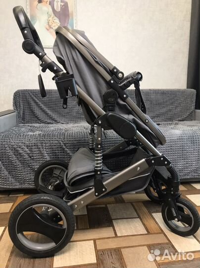 Прогулочная коляска 2в1