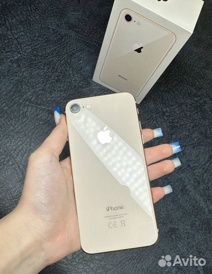 iPhone 8, 64 ГБ