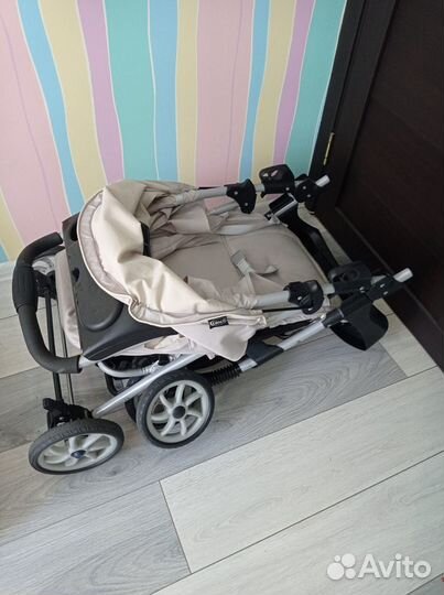 Прогулочная коляска graco