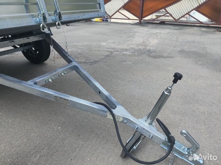 Прицеп легковой оцинкованный 2,5x1,3м