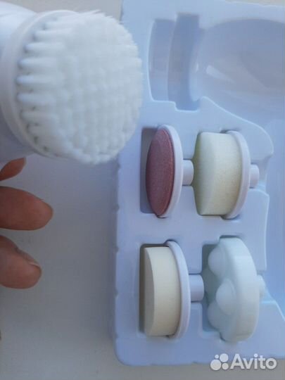 Массажёр для чистки лица