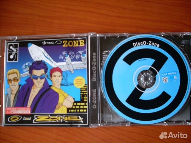 Сд-диски - Cristina Aguilera, Rihanna и др